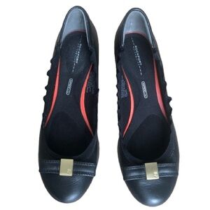 Like New - Rockport Walkability Adiprene Womens 6.5 Black Leather Slip On Heels